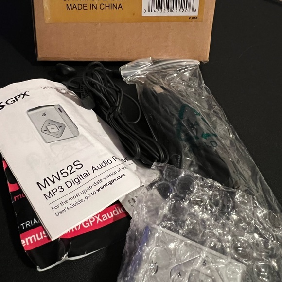 Brand new mini MP3 Player silver - Picture 6 of 10